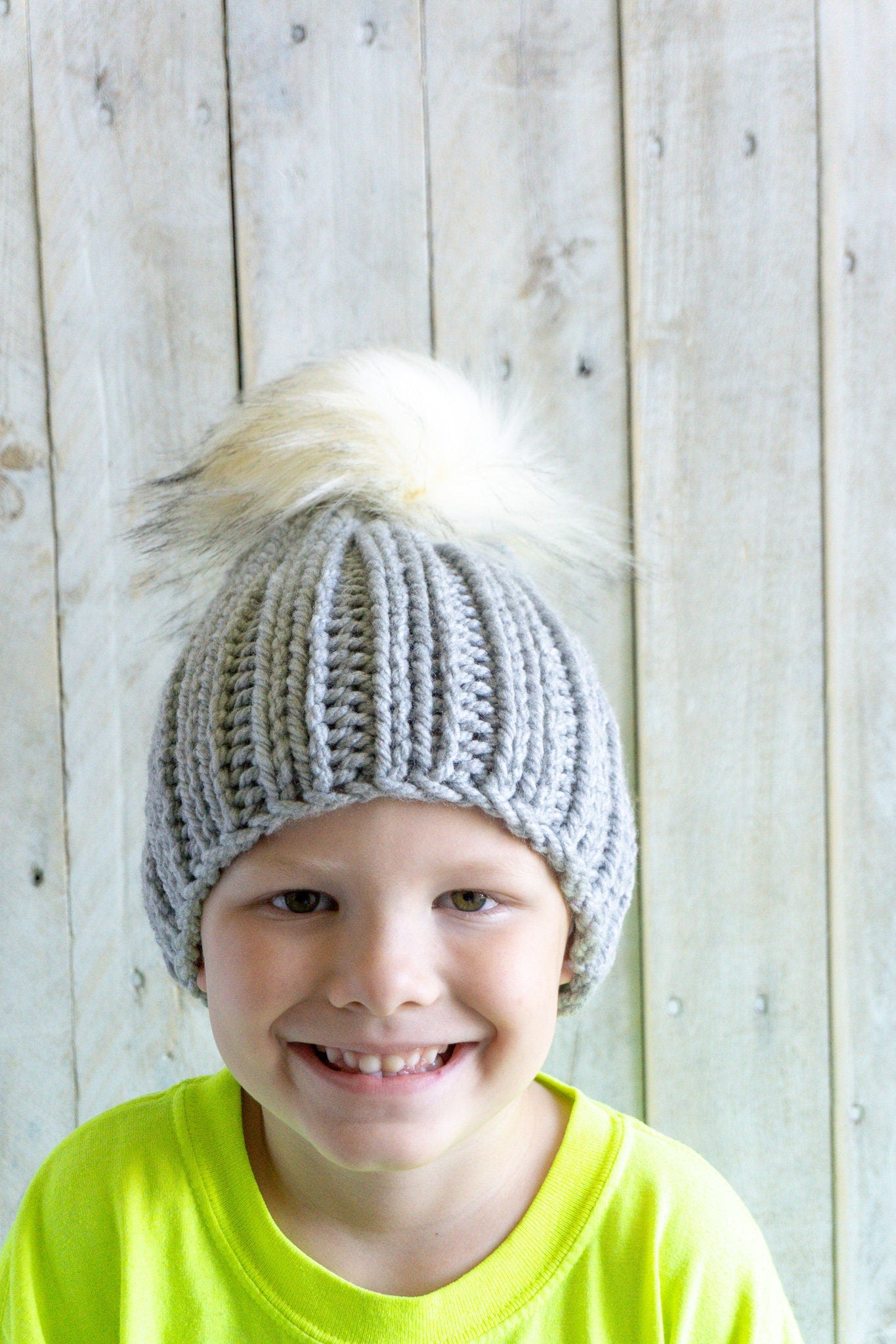 Knit Slouchy Gray Beanie with Faux Fur Pom, Womens, Girls, Boys